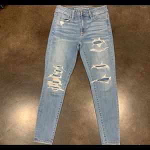 ***SALE*** American Eagle Super Stretch X jeans.